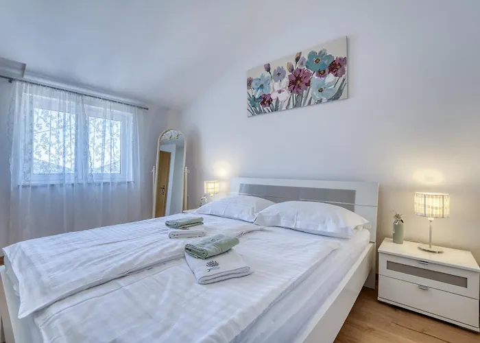 Pool House Edita - Happy Vikendica Bribir (Primorje-Gorski Kotar)